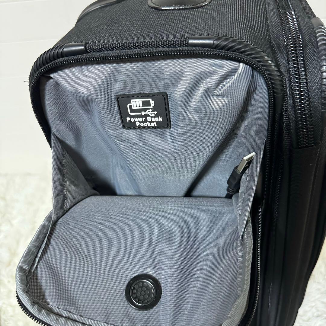 未使用級✨トラベルプロ　crew　キャリーケース　4071620 黒