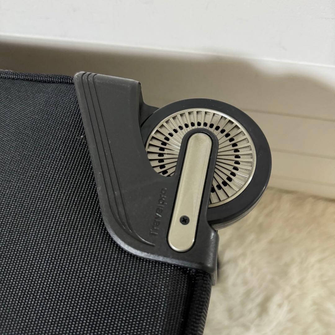 未使用級✨トラベルプロ　crew　キャリーケース　4071620 黒