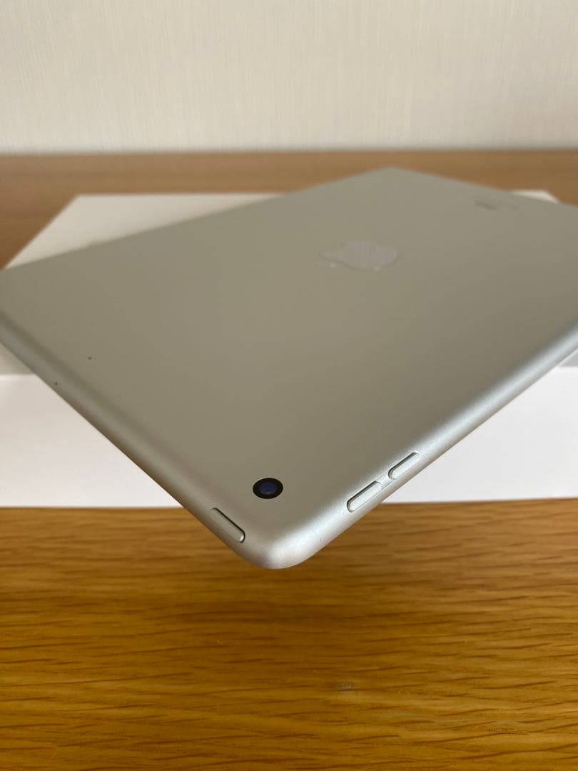 iPad 第6世代 美品　iPad 本体　動作確認済み