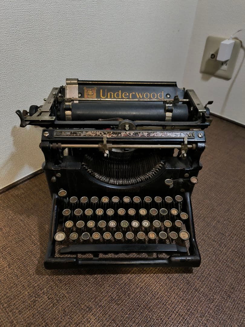 1917年製 UNDERWOOD (アンダーウッド)　NO.5 タイプライター