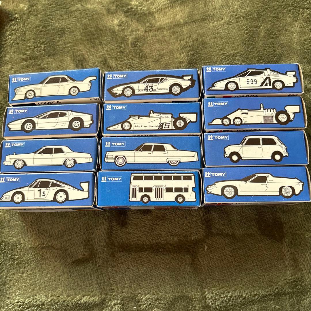 O*。様 TOMICA ミニカー 12台セット 日本製