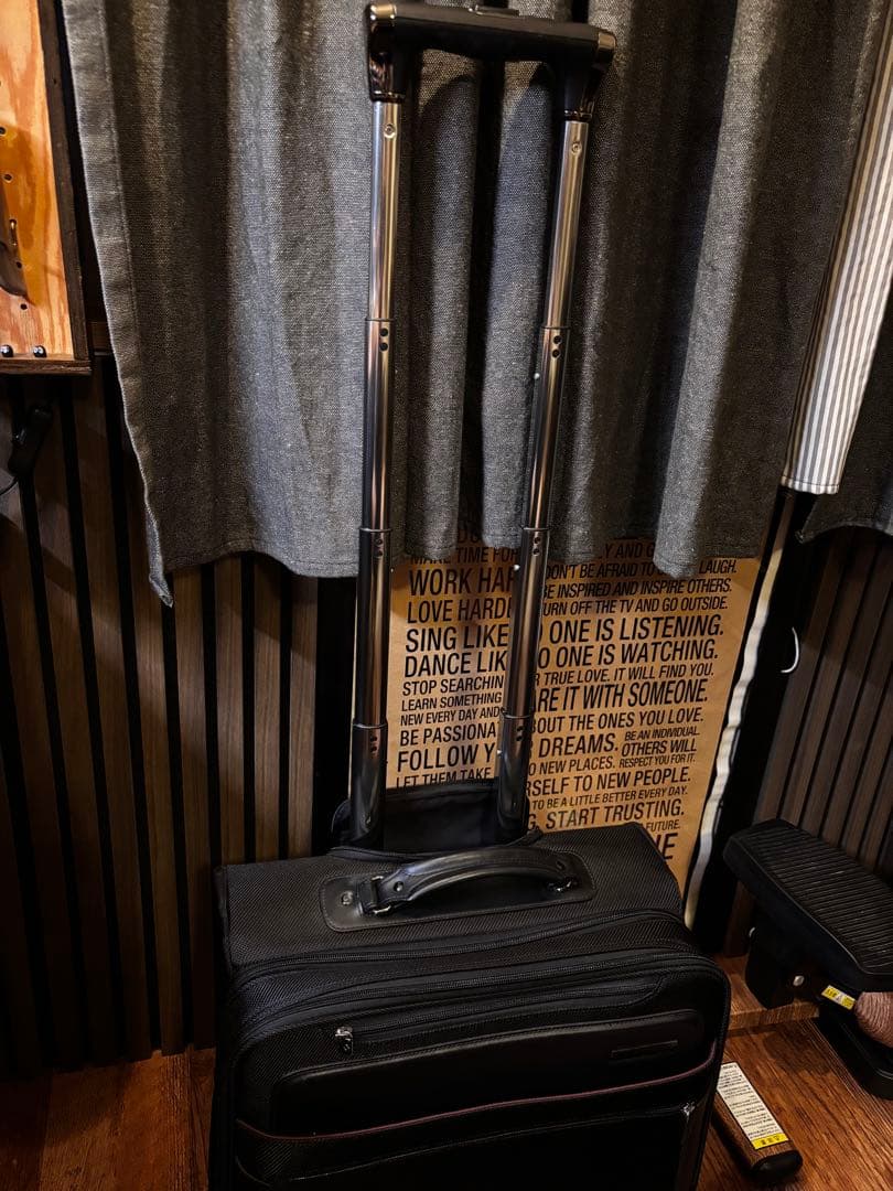 サムソナイト　samsonite BLACK LABEL 最高級キャリーバッグ