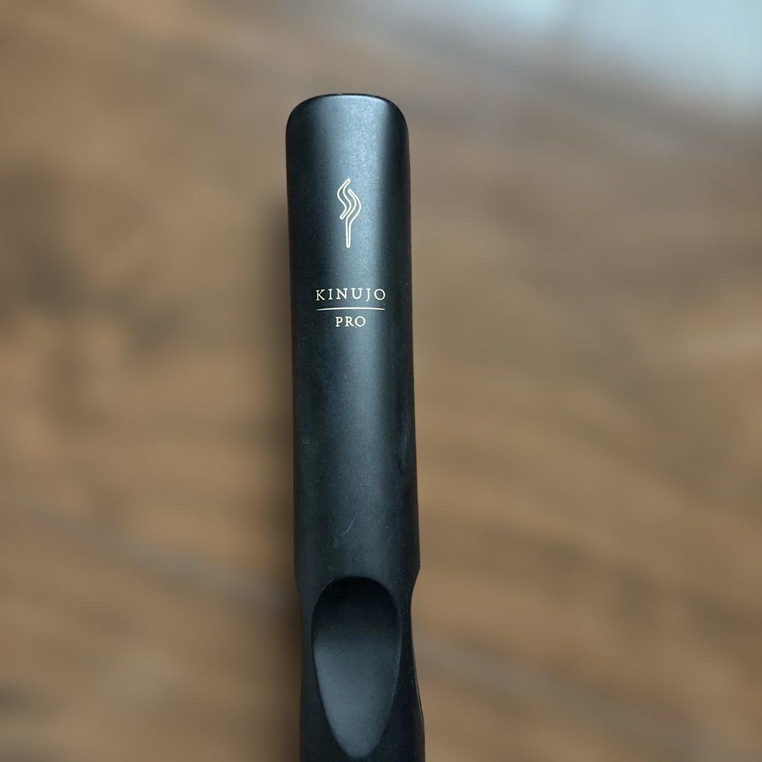 【極美品】KINUYO PRO ストレートヘアアイロン ブラック