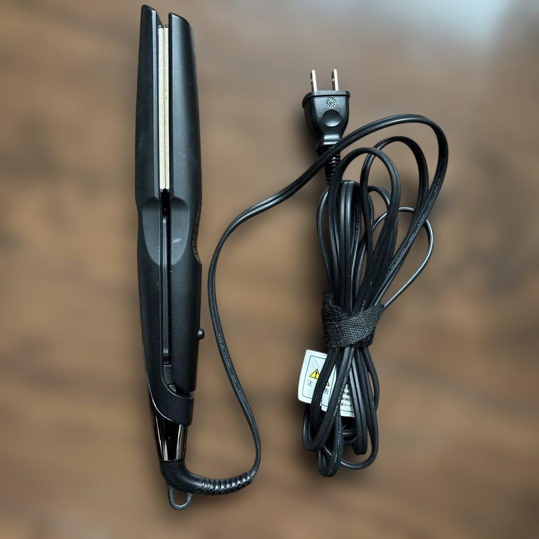 【極美品】KINUYO PRO ストレートヘアアイロン ブラック