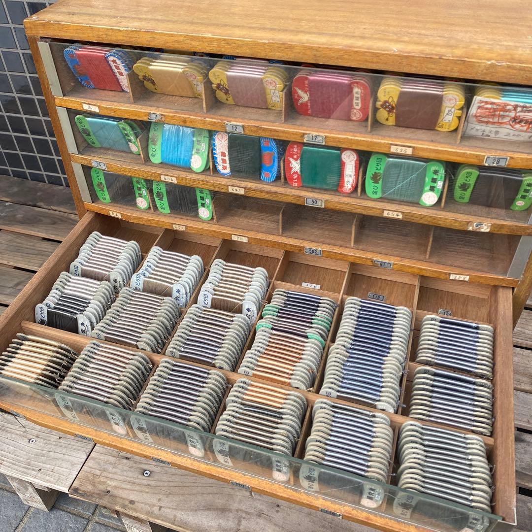 昭和レトロ 金しどり印絹糸 店舗什器 ショーケース 木製 古家具 糸大量