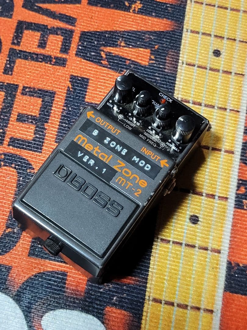 ギター BOSS MT-2 l Zone MOD