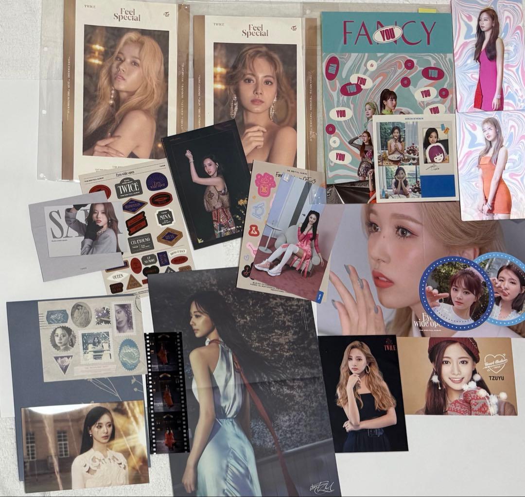 ツウィトレカ＆アルバムグッズセット　9ページ