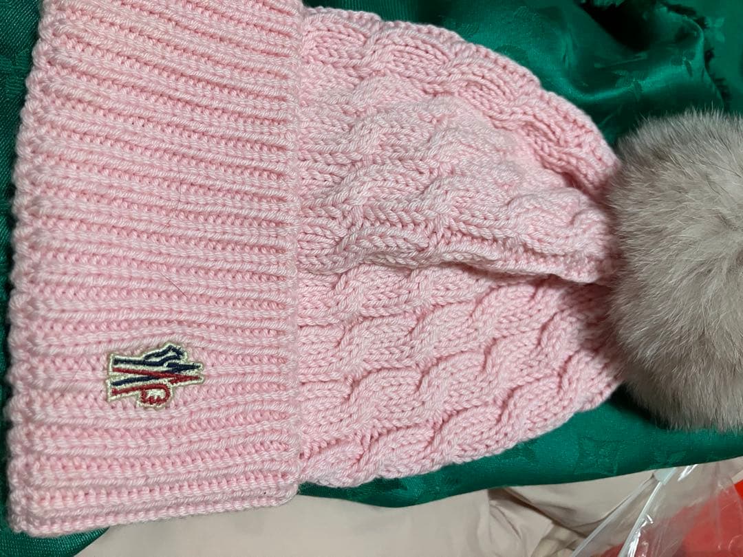 Moncler ピンク ケーブル編み ニット帽
