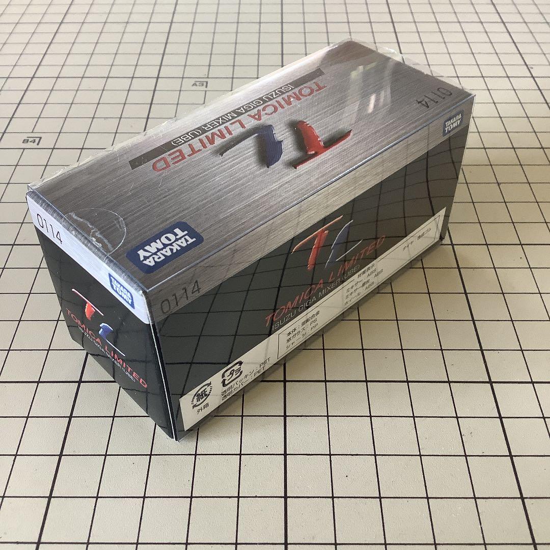 トミカリミテッド 0114 isuzu giga mixer (ube)