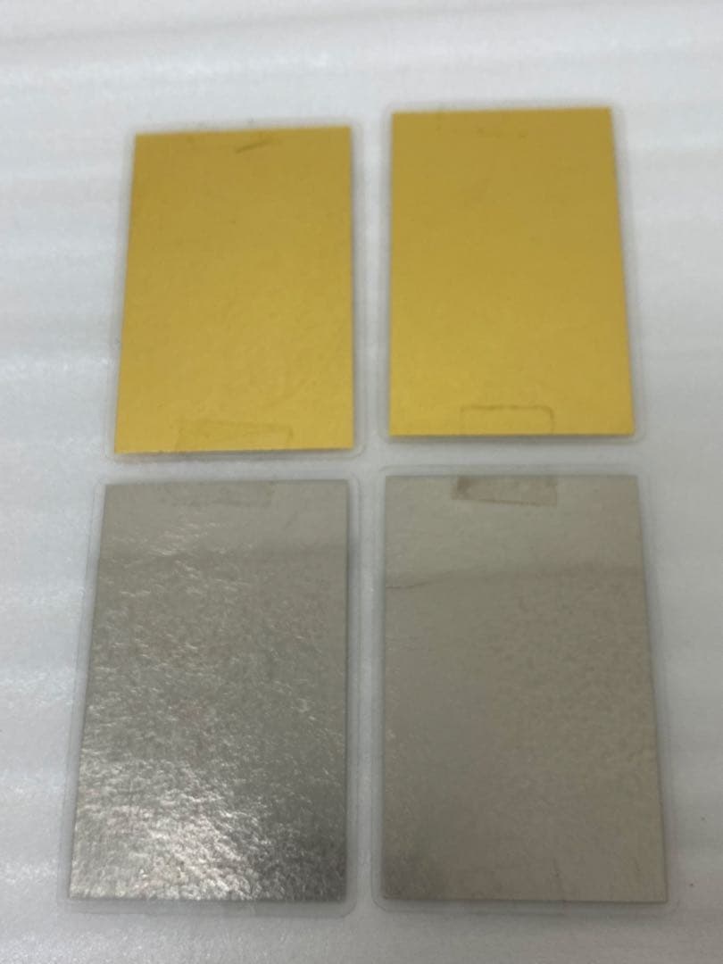 3-3082 2000年　純金箔・プラチナ箔　カレンダー