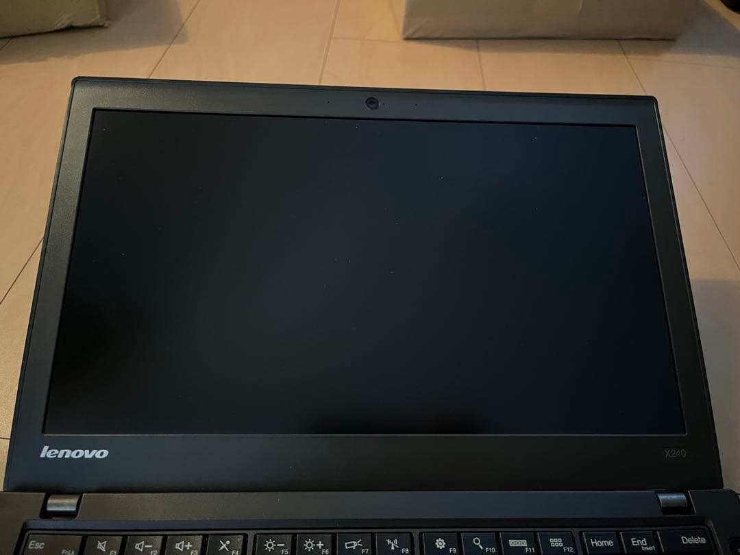 Lenovo thinkpad x240 メモリ8GB HDD500GB