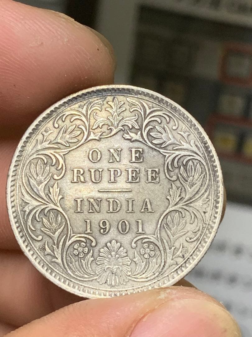 1901 年 エンプレス・ヴィクトリア 1ルピー 銀貨 古銭 銀貨