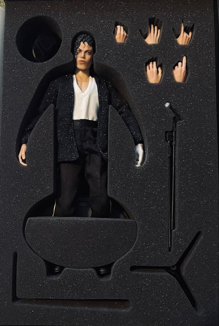 マイケル・ジャクソン フィギュア ビリー・ジーン/ヒストリツアー バージョン