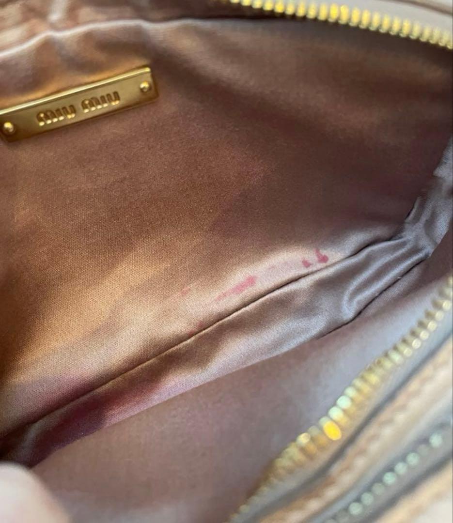 ︎︎︎︎︎︎︎︎❤︎❤︎miyaberu︎︎︎︎❤︎︎︎︎︎❤︎ miumiu マテラッセ ショルダーバッグ