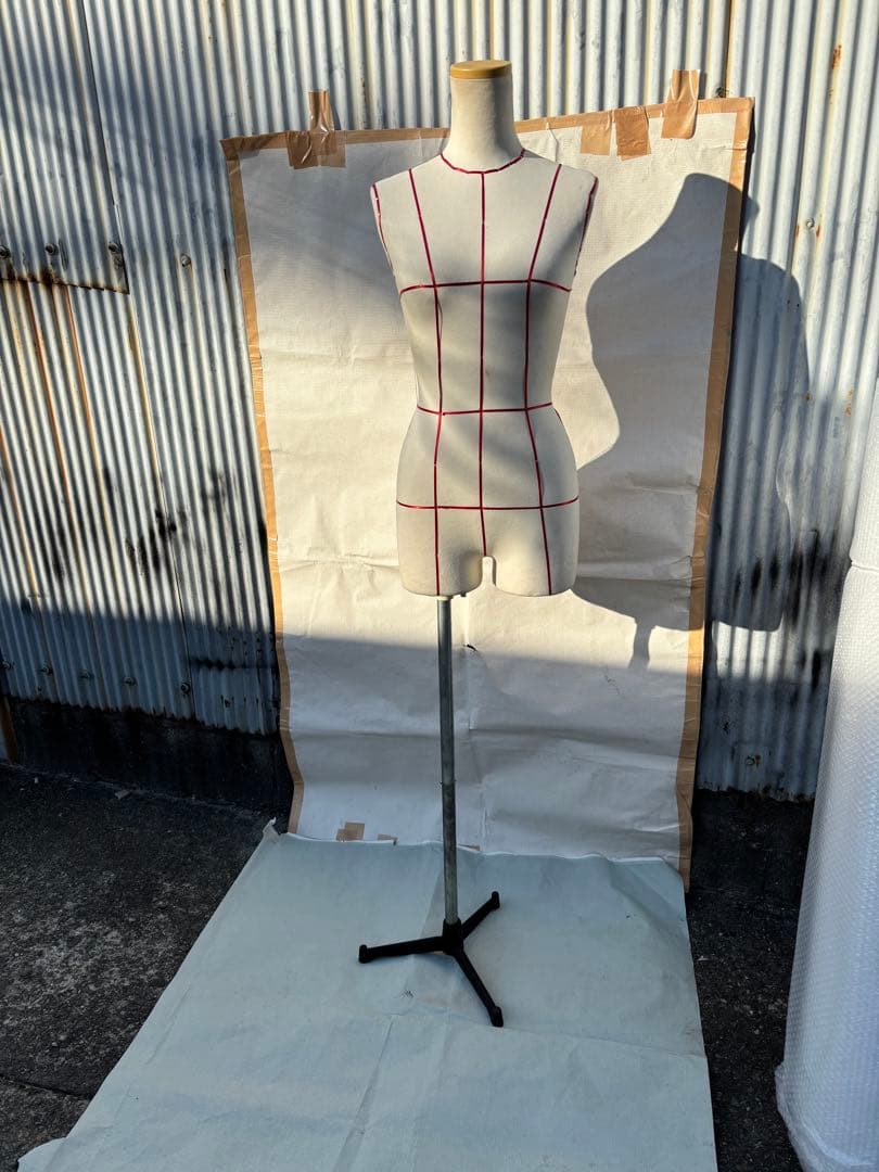 ボディーライン入り　トルソー　ボディマネキン　洋装ソーイング