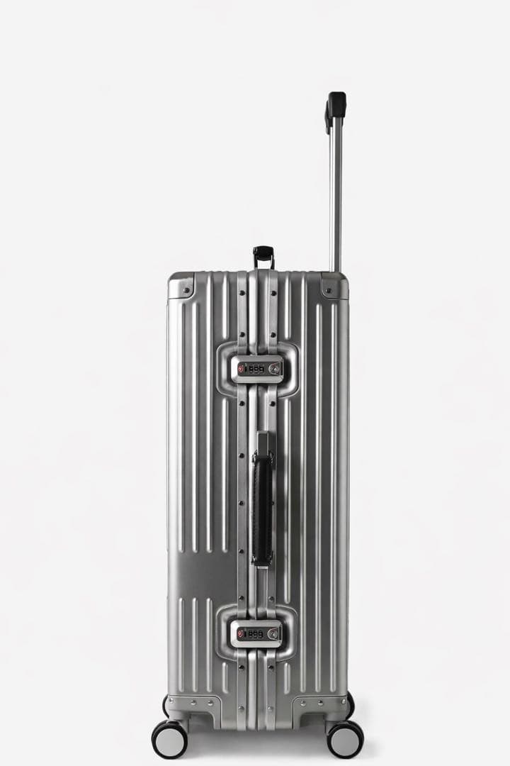 【新品・未使用品】innovator アルミスーツケース 限定色 70L