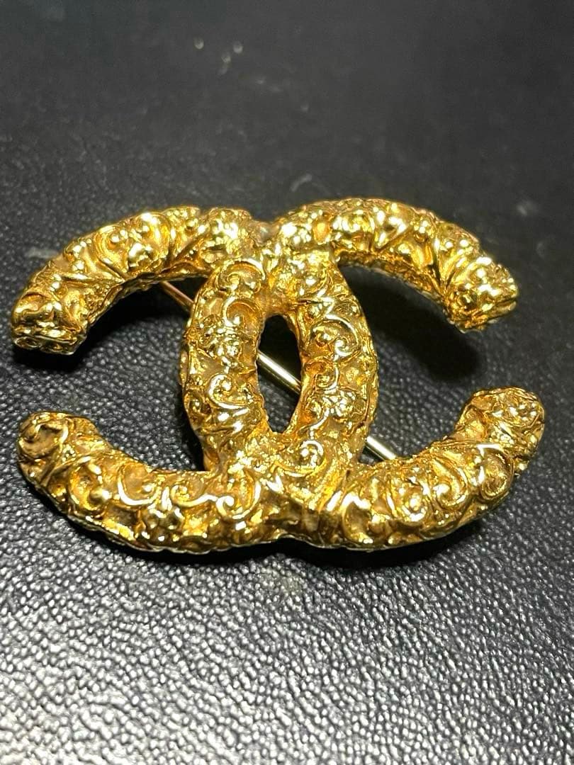 希少 シャネル ブローチ 溶岩 ココマーク ゴールド ヴィンテージ 93A