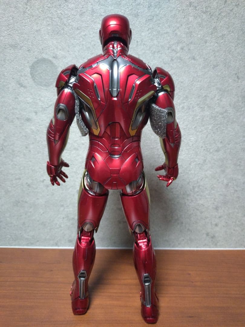 ホットトイズ　アイアンマン　マーク45