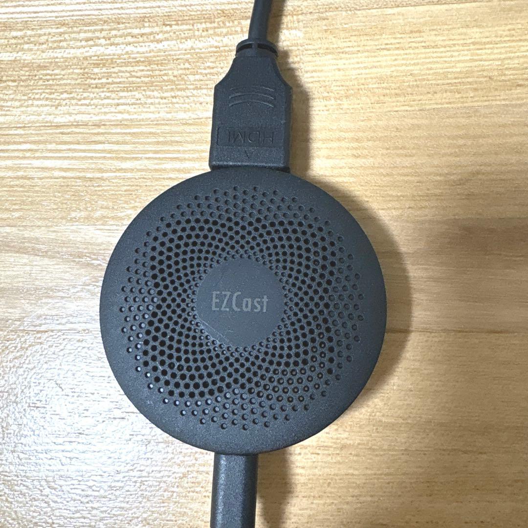 EZCAST ULTRA ミラーリング機器　スマホをテレビでみれます！