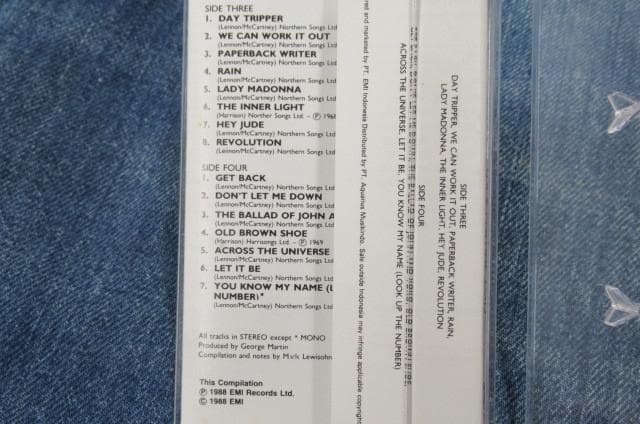 THE　BEATLES　パスト・マスターズ・VOLUM TWOカセットテープ