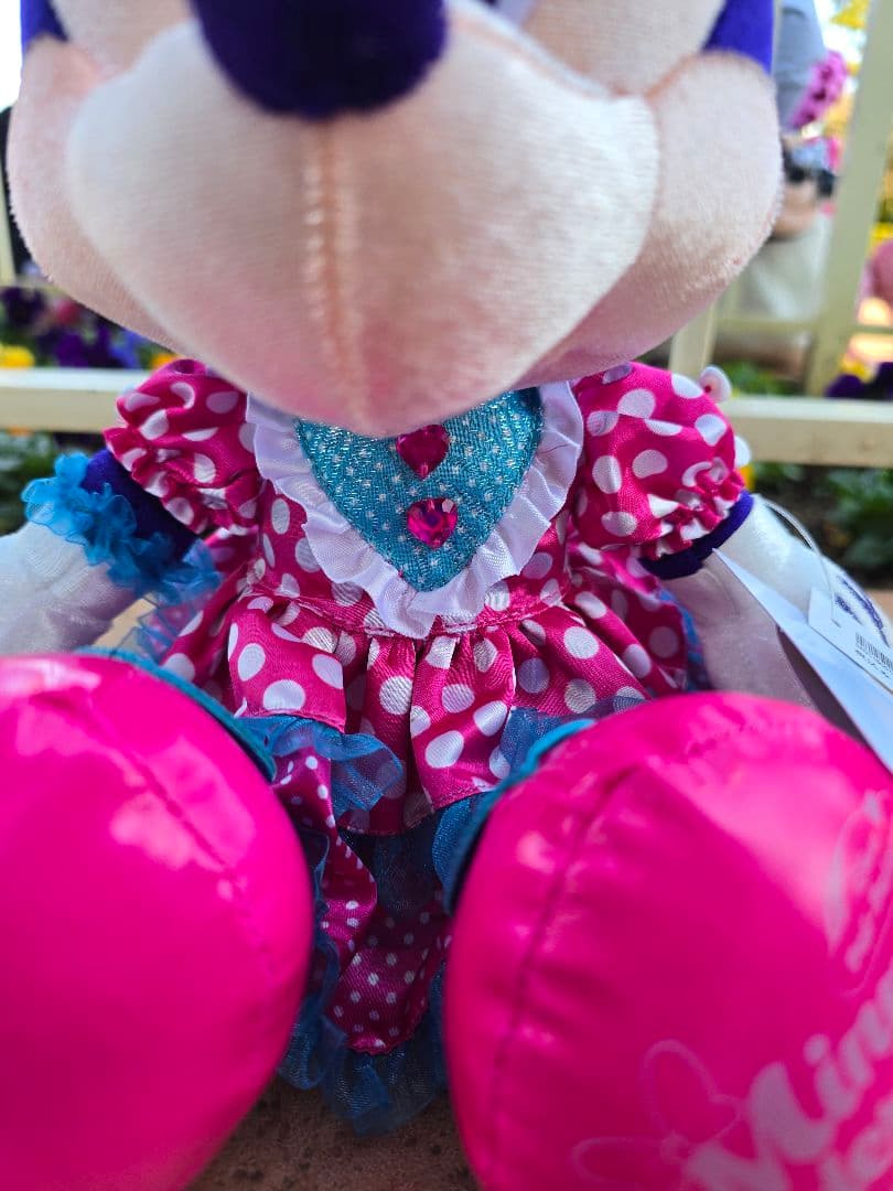 新品未使用ミニーのファンダーランド ミニパル ミニー ぬいぐるみ