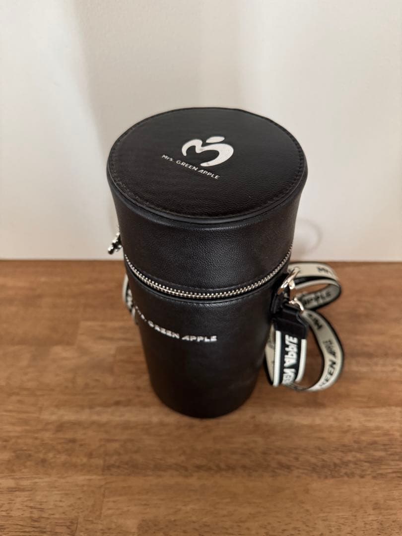 Mrs. GREEN APPLE ブラック　ライトスティックバッグ