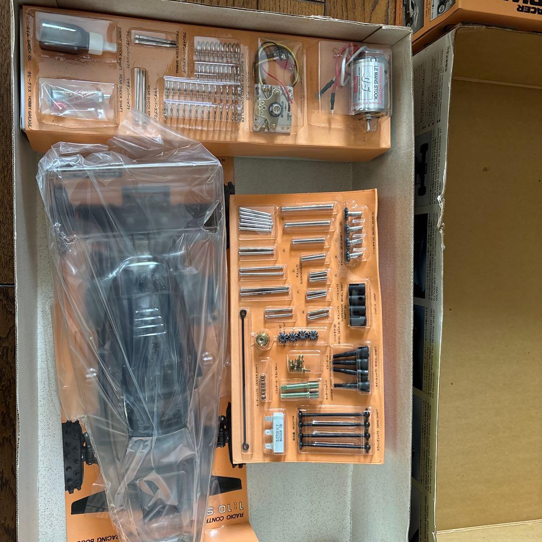 KYOSHO SHADOW 4WD 1/10スケール