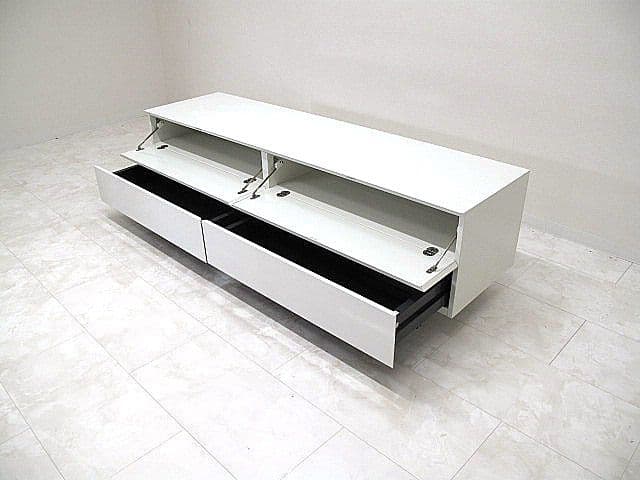 カッシーナ・イクスシー 「ロータス」　シアターボード　テレビボード/AVボード