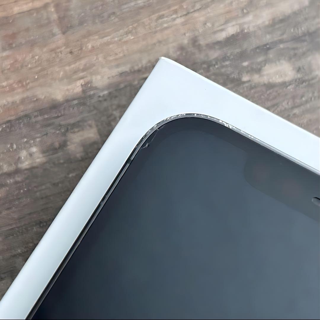 【格安】iPhone12Pro Graphite 128GB SIMフリー 本体