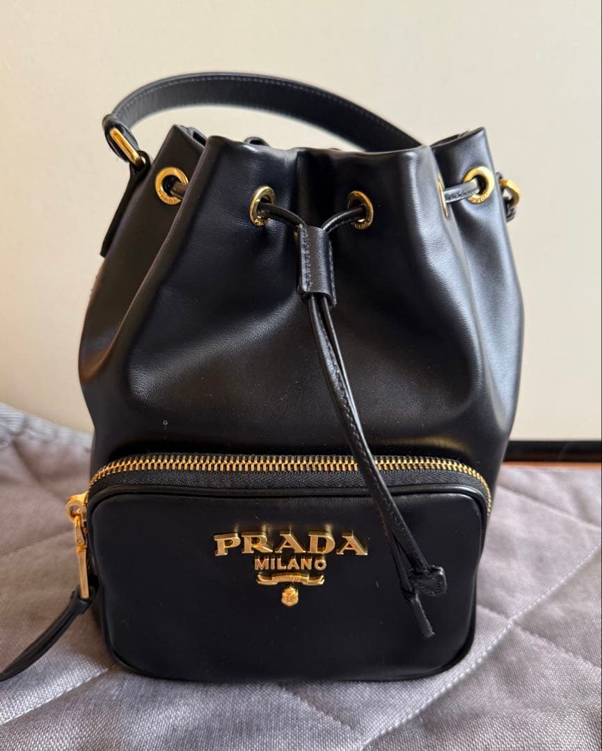 PRADAプラダ デュエット バケットバック　 1BH038