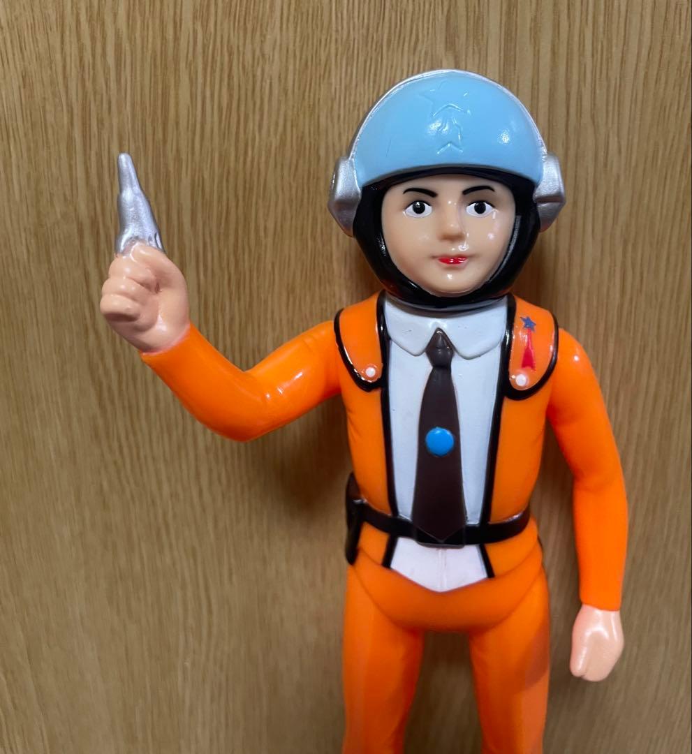 ハヤタ隊員 ソフビ ウルトラマン