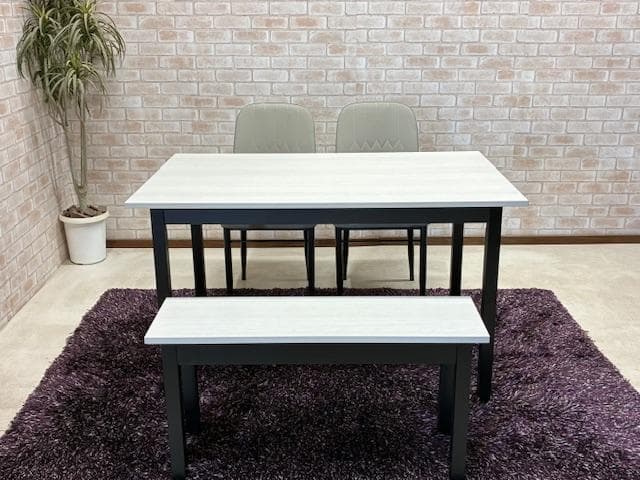 ダイニングテーブルセット　４人掛け　未使用アウトレット品