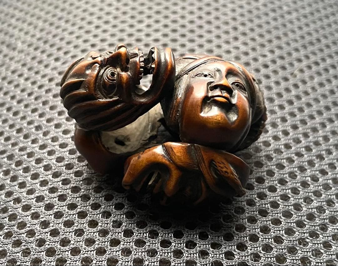 五面散らし 根付 無銘