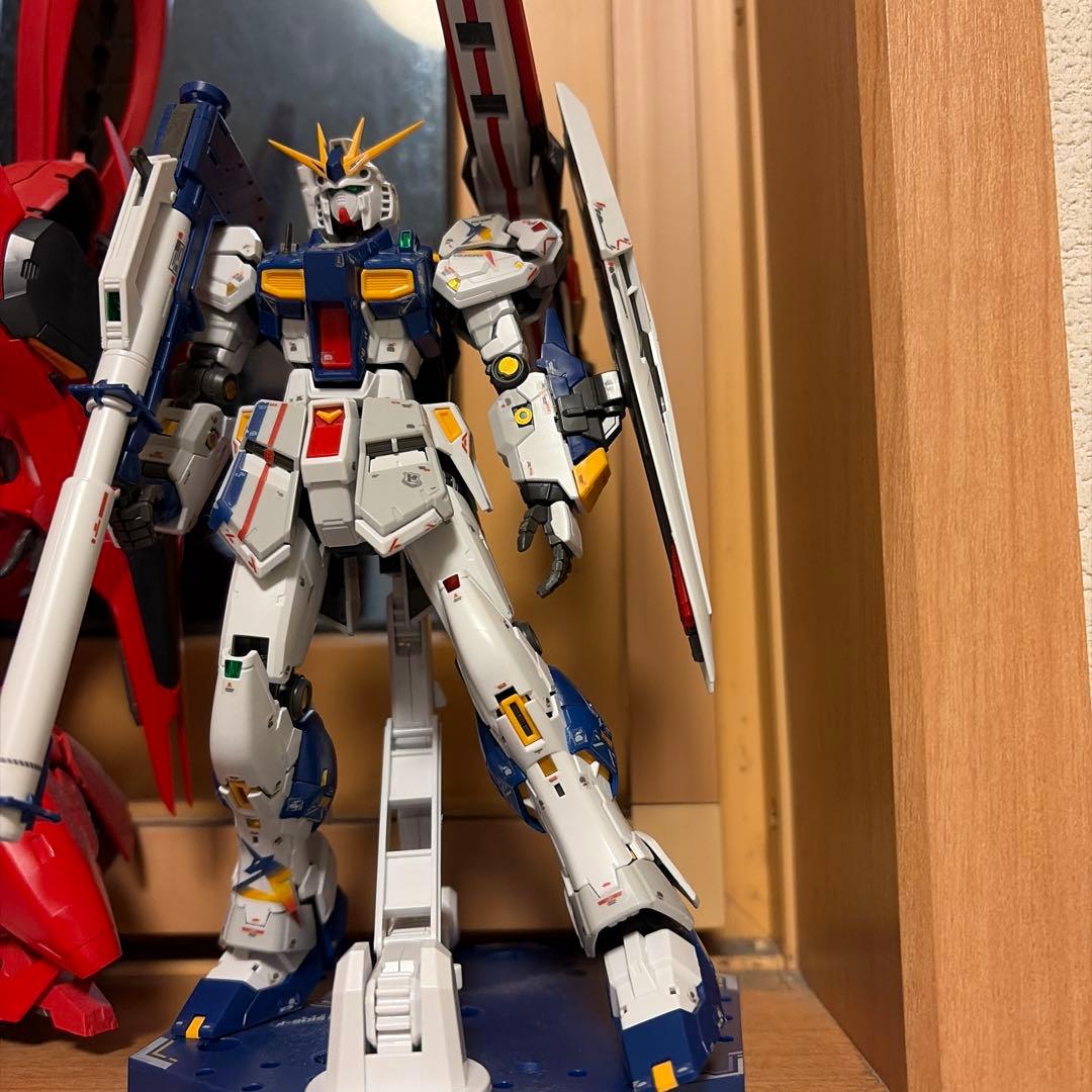 RG RX-93ff ニューガンダム サザビー　福岡