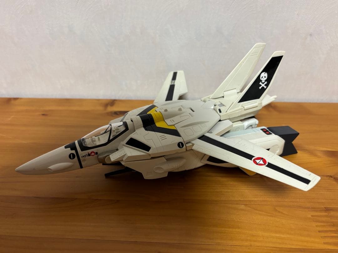 平成レトロ　超時空要塞マクロス VF-1S スーパーバルキー　バンダイ　取説付き