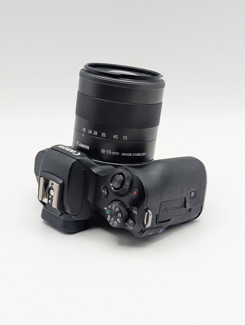デジタルカメラ Canon EOS Kiss M / EF-M 18-55mm IS STM