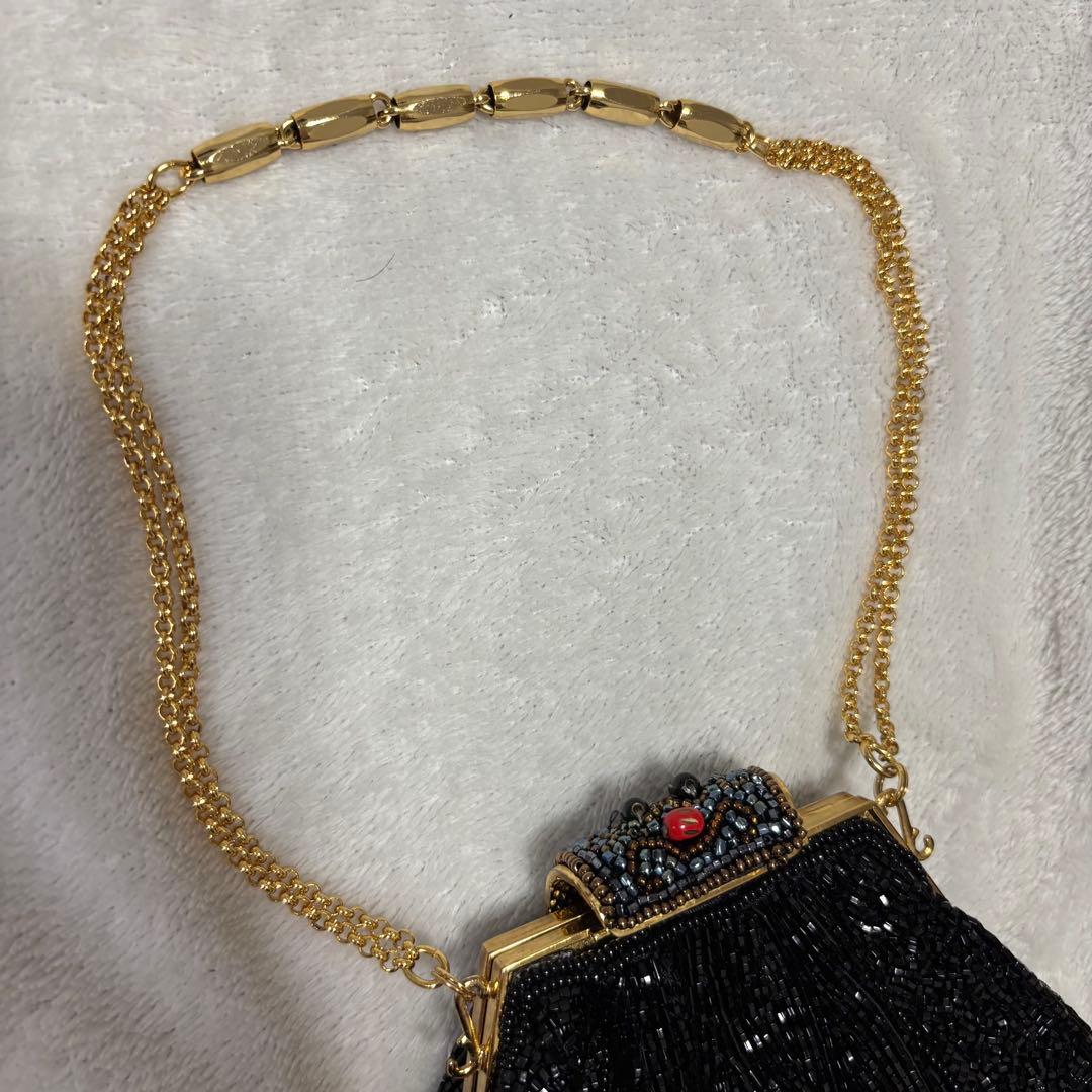 LUMY♡ビーズ装飾　黒　バッグ　留め具　チェーン　ブラック　パーティー