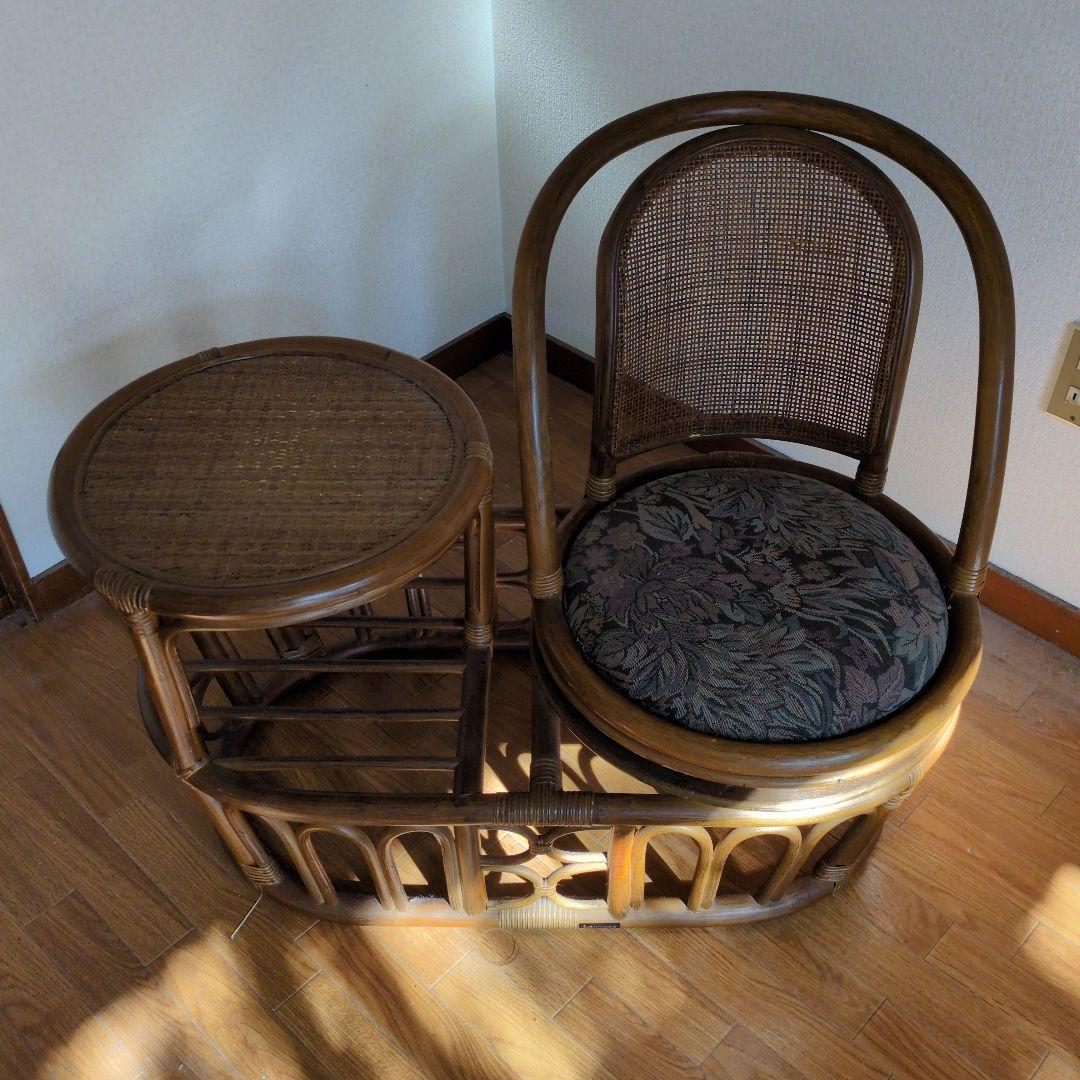 ★最終値下げ 超特価セール★昭和の珍品★コイズミ製 ラタン 回転椅子付きテーブル