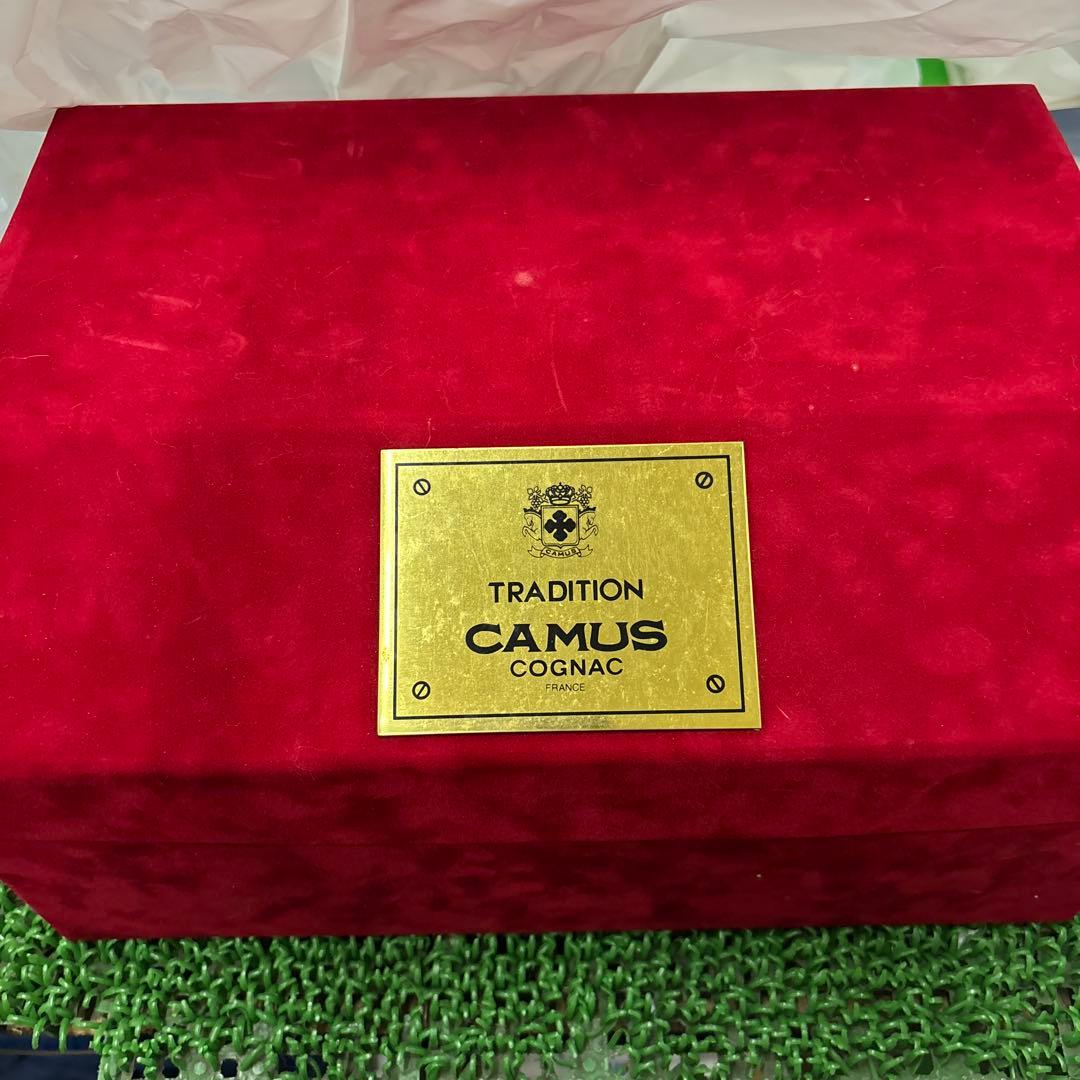 CAMUS トラディション バカラ