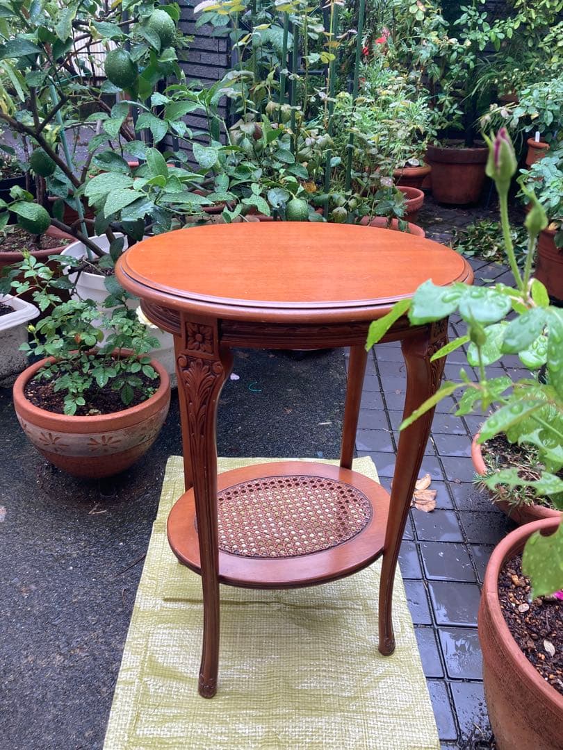 アンティーク家具　イタリア製　花柄象嵌　サイドテーブル　花台　猫脚