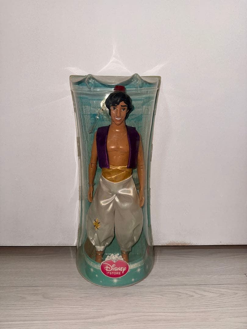 ディズニー アラジン フィギュア 未開封