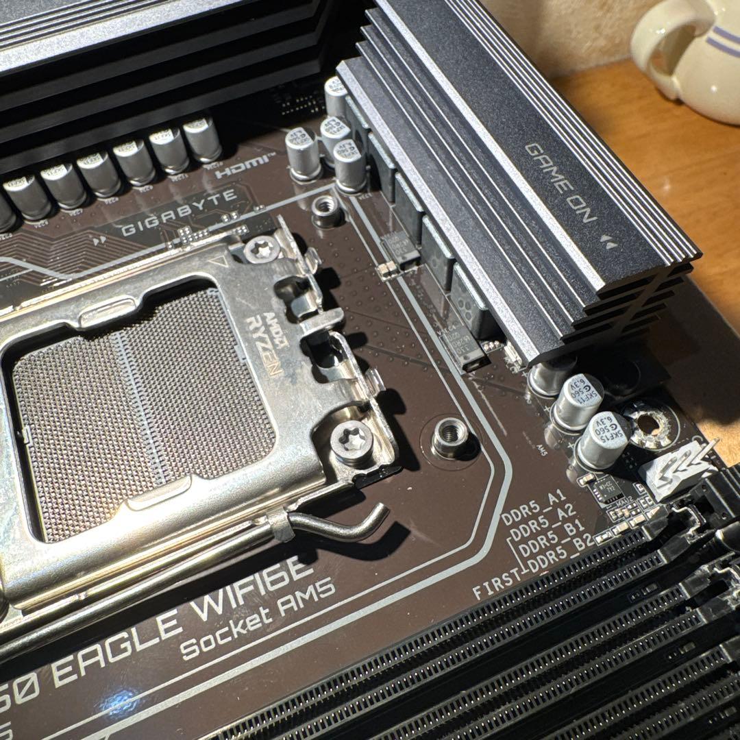 マザーボード gigabyte B850 eagle wifi6e