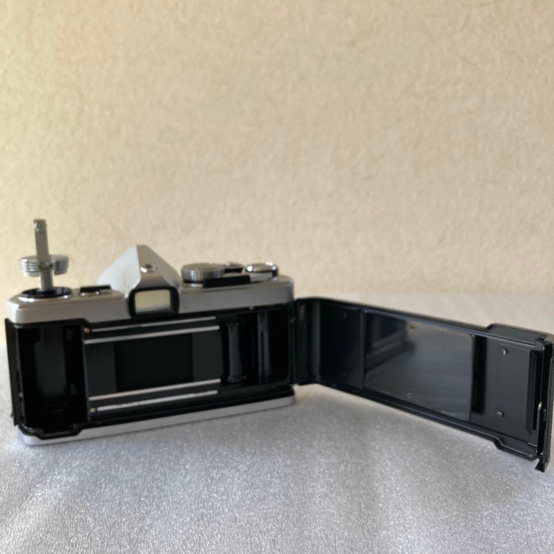 OLYMPUS OM-1 一眼レフカメラ 50mmレンズ カメラケース付き