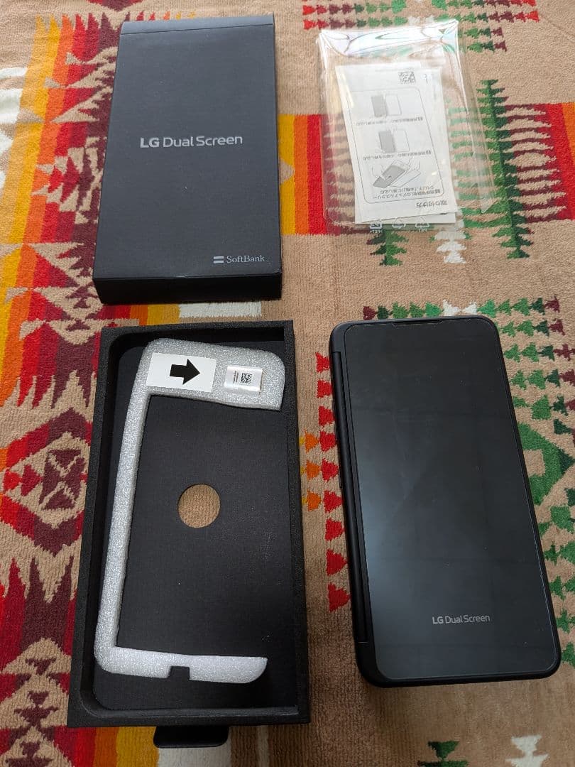 LG G8X ThinQ Dual Screen　※携帯本体は付属しません