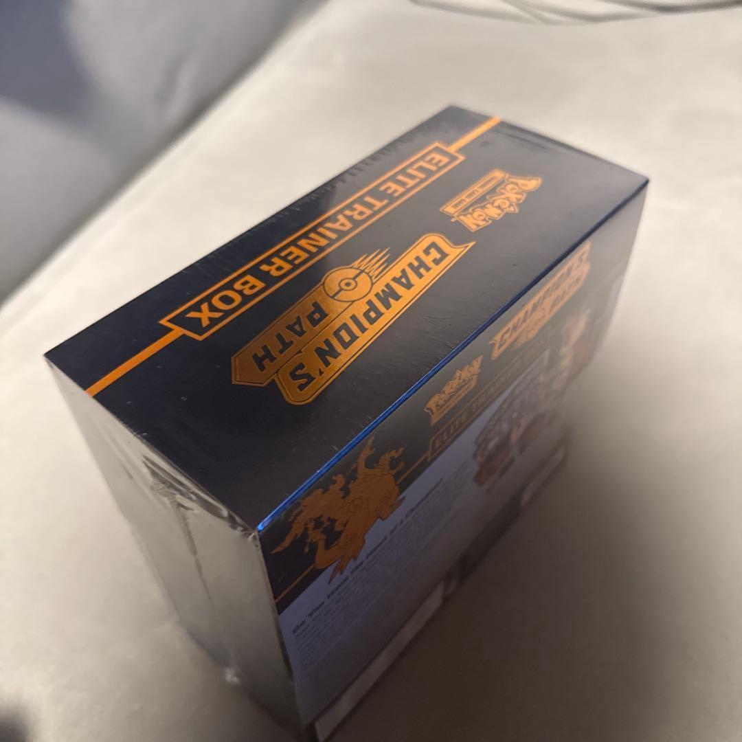 エリートトレーナーボックス　リザードンVmax SR チャンピオンズパス　未開封