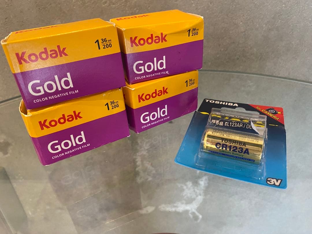 CONTAX T2 & Kodak Gold 36 × 4個のセット 電池おまけ