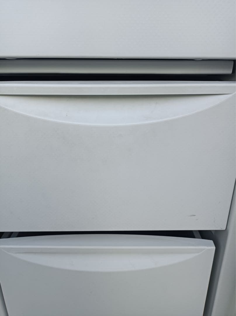 八6751【配送設置料金込み】 DAIREI 冷凍庫 SD-521