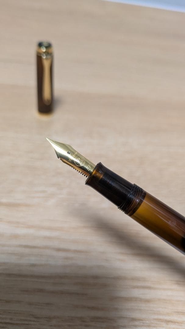 ペリカンM200　EF　スモーキークォーツ