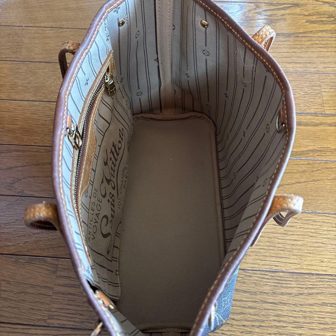 Louis Vuitton モノグラムショルダーバッグ　ヴィトン