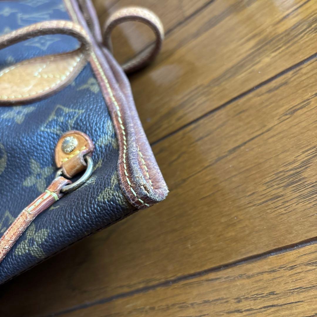 Louis Vuitton モノグラムショルダーバッグ　ヴィトン